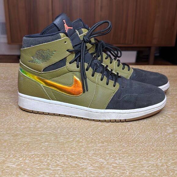 Air Jordan 1 Retro High Nouveau 'Militia Green' - Picture 3 of 8